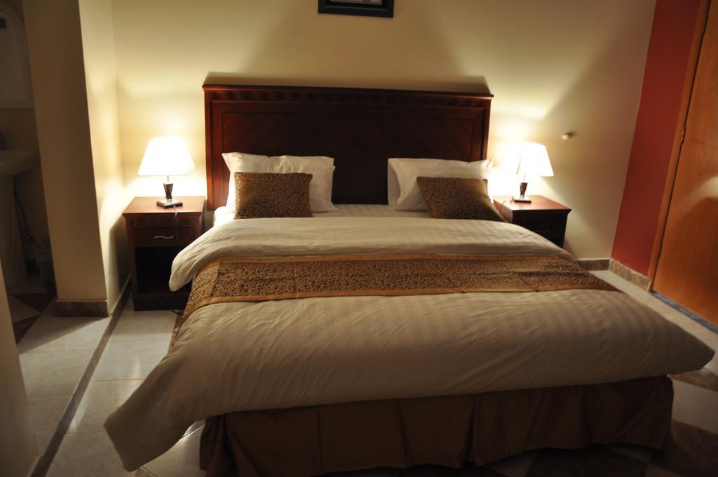Orchid Suites 3 Abha Szoba fotó