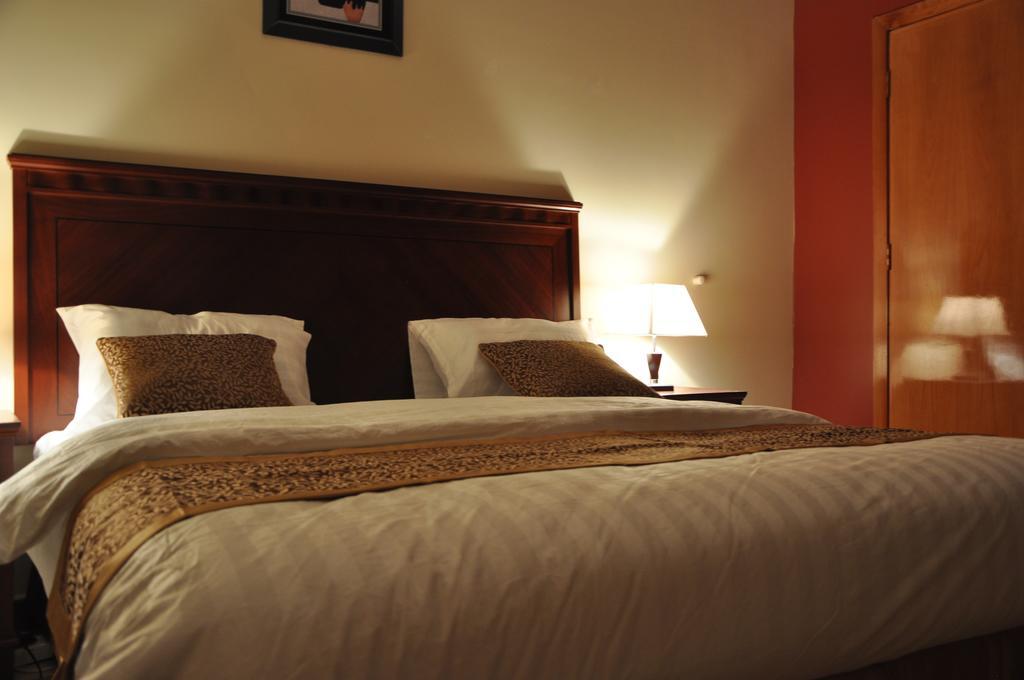 Orchid Suites 3 Abha Szoba fotó